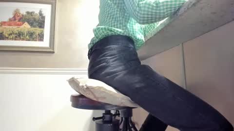 Snapshot of allgood4u chatting on September 2025 06:07:01 PM wishlist on bio online show from September 2025 06:07:01 PM