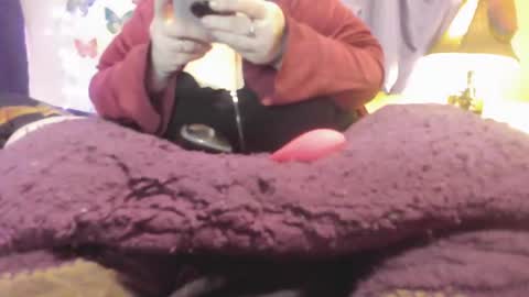 Snapshot of alli_kat78 chatting on December 2024 10:12:01 PM Alli Kat online show from December 2024 10:12:01 PM