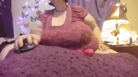 Snapshot of alli_kat78 chatting on January 2025 07:11:02 AM Alli Kat online show from January 2025 07:11:02 AM