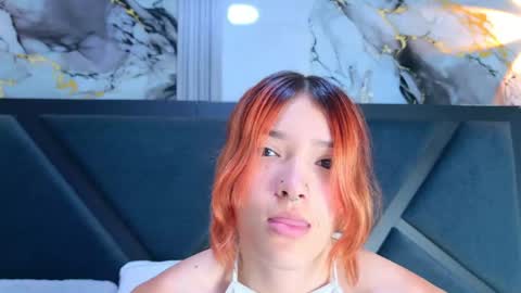 Allicia online show from April 2026 07:38:02 PM