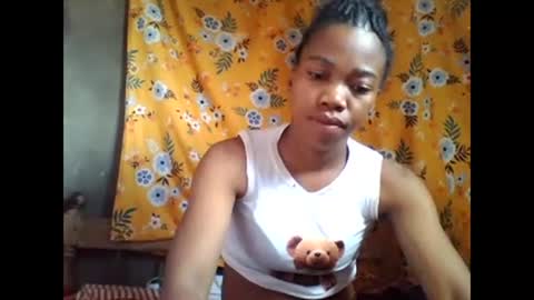 Snapshot of alliciax632770 chatting on November 2025 11:23:02 AM alliciax632770 online show from November 2025 11:23:02 AM