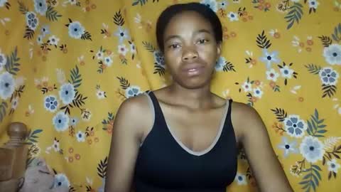 Snapshot of alliciax632770 chatting on December 2025 01:54:02 AM alliciax632770 online show from December 2025 01:54:02 AM