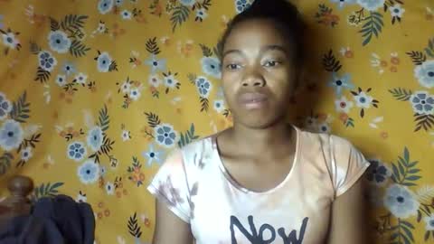 Snapshot of alliciax632770 chatting on December 2025 03:40:02 PM alliciax632770 online show from December 2025 03:40:02 PM