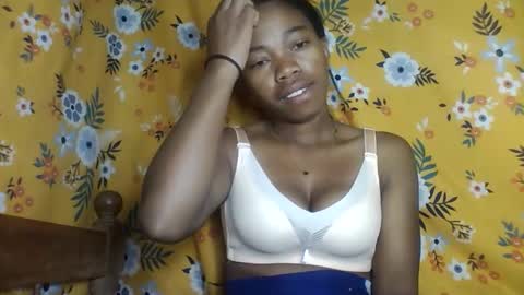 alliciax632770q online show from May 2026 01:56:01 AM