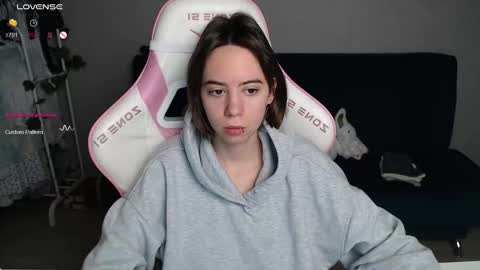 alice online show from October 2025 12:00:02 AM