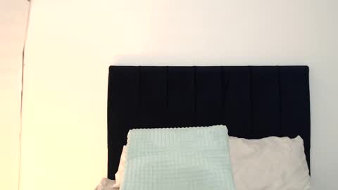 Snapshot of allieemod chatting on December 2024 05:12:02 AM allieemod online show from December 2024 05:12:02 AM