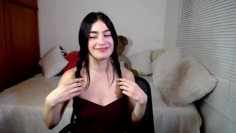 Snapshot of allierose_ chatting on January 2025 05:27:01 AM Allie online show from January 2025 05:27:01 AM