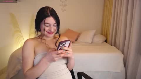 Snapshot of allierose_ chatting on January 2026 12:14:02 AM Allie online show from January 2026 12:14:02 AM