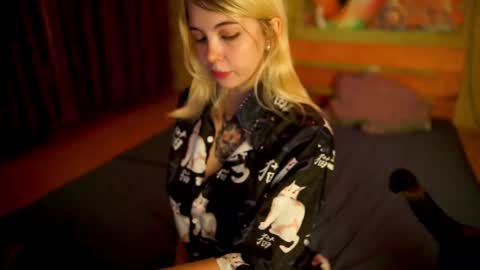 Allison online show from September 2025 08:31:01 PM