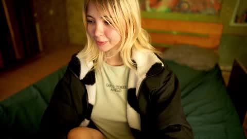 Allison online show from October 2025 07:00:01 PM