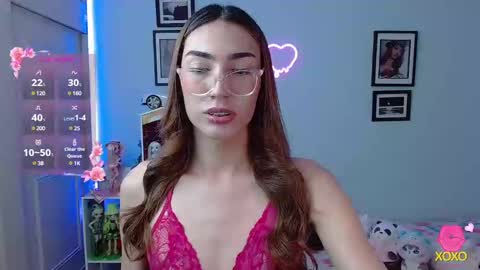   online show from December 2024 01:00:02 AM