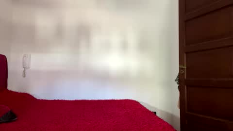 Snapshot of allisonlove2 chatting on April 2026 02:34:02 PM allisonlove2 online show from April 2026 02:34:02 PM