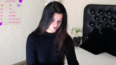 Snapshot of allisonn223 chatting on January 2025 09:00:01 PM Deea online show from January 2025 09:00:01 PM