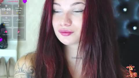 Snapshot of allisonn223 chatting on September 2025 12:52:01 PM Deea online show from September 2025 12:52:01 PM