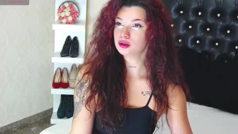 Snapshot of allisonn223 chatting on September 2025 12:21:02 PM Deea online show from September 2025 12:21:02 PM