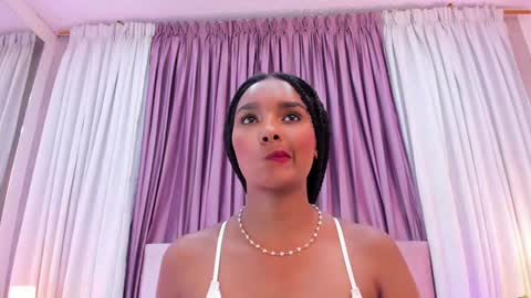 Snapshot of allisonn_bell chatting on December 2024 01:52:02 PM Allison online show from December 2024 01:52:02 PM