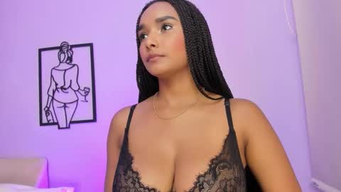 Snapshot of allisonn_bell chatting on November 2025 08:35:02 PM Allison online show from November 2025 08:35:02 PM