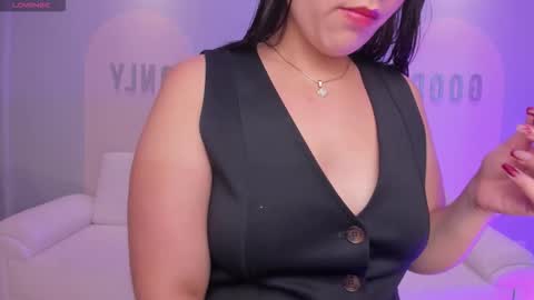 Allison Rogers online show from December 2025 06:48:01 PM