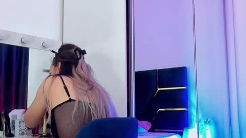 AllisonSweetie online show from March 2026 12:00:01 PM