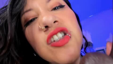 Aleja online show from January 2025 12:55:01 AM