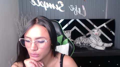 Allisson online show from February 2025 09:34:02 AM