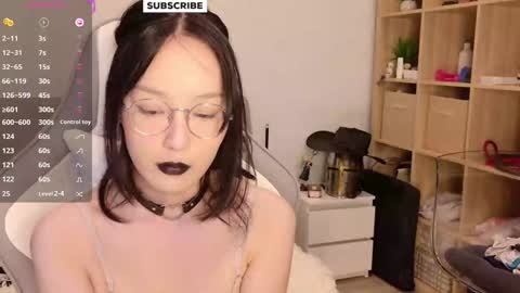 Alina online show from January 2025 09:28:01 PM