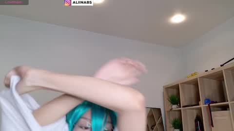 Alina online show from March 2025 01:57:02 PM