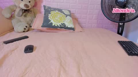 allondra online show from February 2026 09:55:01 PM