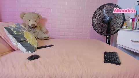 allondra online show from February 2026 07:23:01 PM