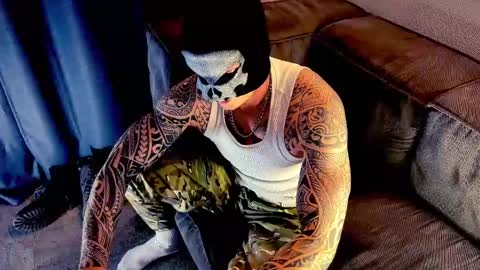 Snapshot of alltimehorny19 chatting on December 2024 08:29:01 PM Justin online show from December 2024 08:29:01 PM