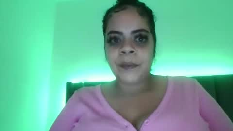 Snapshot of alluringbarbie chatting on October 2025 02:31:02 AM alluringbarbie online show from October 2025 02:31:02 AM