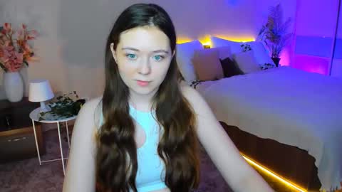 Snapshot of alluringeyess chatting on October 2025 12:46:01 PM alluringeyess online show from October 2025 12:46:01 PM