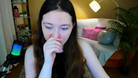 Snapshot of alluringeyess chatting on January 2026 04:22:02 PM alluringeyess online show from January 2026 04:22:02 PM