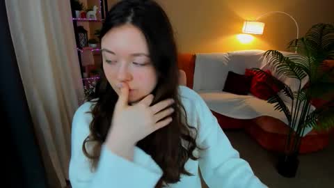 Snapshot of alluringeyess chatting on March 2026 04:18:02 AM alluringeyess online show from March 2026 04:18:02 AM