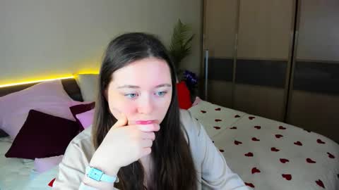 Snapshot of alluringeyess chatting on March 2026 11:27:01 AM alluringeyess online show from March 2026 11:27:01 AM