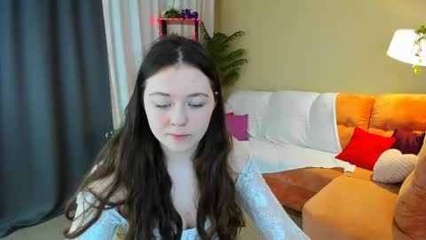 alluringeyess online show from April 2026 04:37:02 PM