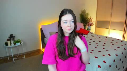 alluringeyess online show from May 2026 06:09:02 AM