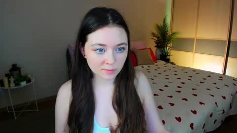 alluringeyess online show from May 2026 04:14:02 PM
