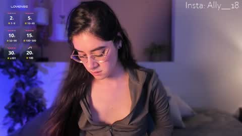 Snapshot of ally_addams chatting on March 2025 03:43:02 AM Ally online show from March 2025 03:43:02 AM