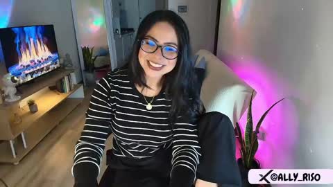 Snapshot of ally_riso chatting on April 2026 01:51:01 AM Ally help me reach 100 satisfaid online show from April 2026 01:51:01 AM