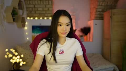 Allyah Sky online show from February 2025 07:05:02 PM