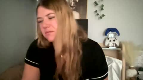 allyanalangel online show from January 2025 08:02:01 PM