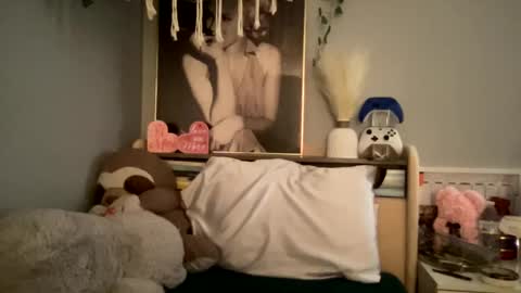 allyanalangel online show from February 2025 02:29:02 AM