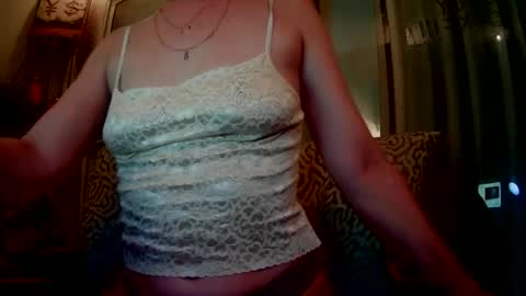 allycat4xoxo online show from June 2026 01:43:02 AM