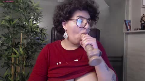         online show from September 2025 04:18:01 PM