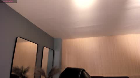 Alisson online show from February 2025 10:41:01 AM