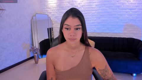 Alisson online show from October 2025 10:23:02 AM