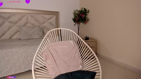 Snapshot of allyson_4 chatting on January 2025 07:16:02 PM Allyson 3 online show from January 2025 07:16:02 PM