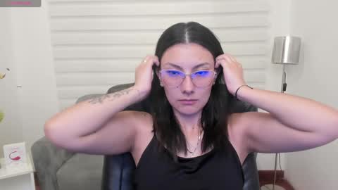 Snapshot of allysonmorgan_ chatting on December 2024 11:26:01 AM allyson online show from December 2024 11:26:01 AM