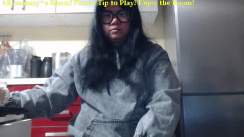 Allyssamay online show from February 2025 01:57:02 AM